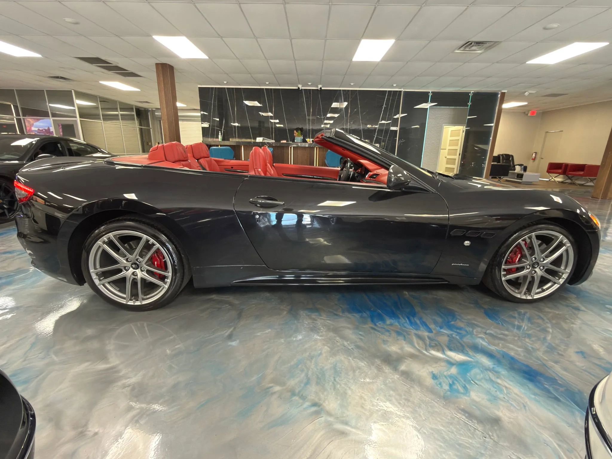 Used 2019 Maserati GranTurismo Sport RWD image 14