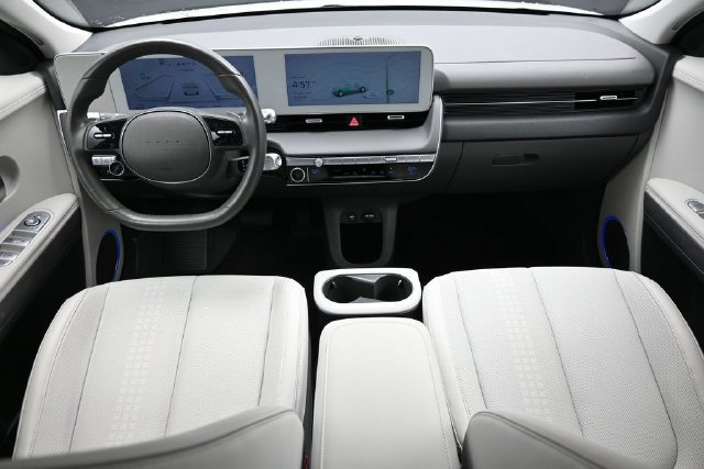 Used 2023 Hyundai Ioniq 5 SEL w/ Cargo Package RWD image 12