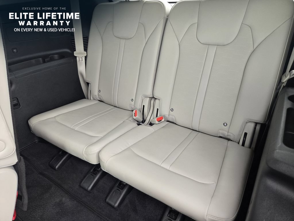 Certified 2025 Kia Sorento EX FWD image 29