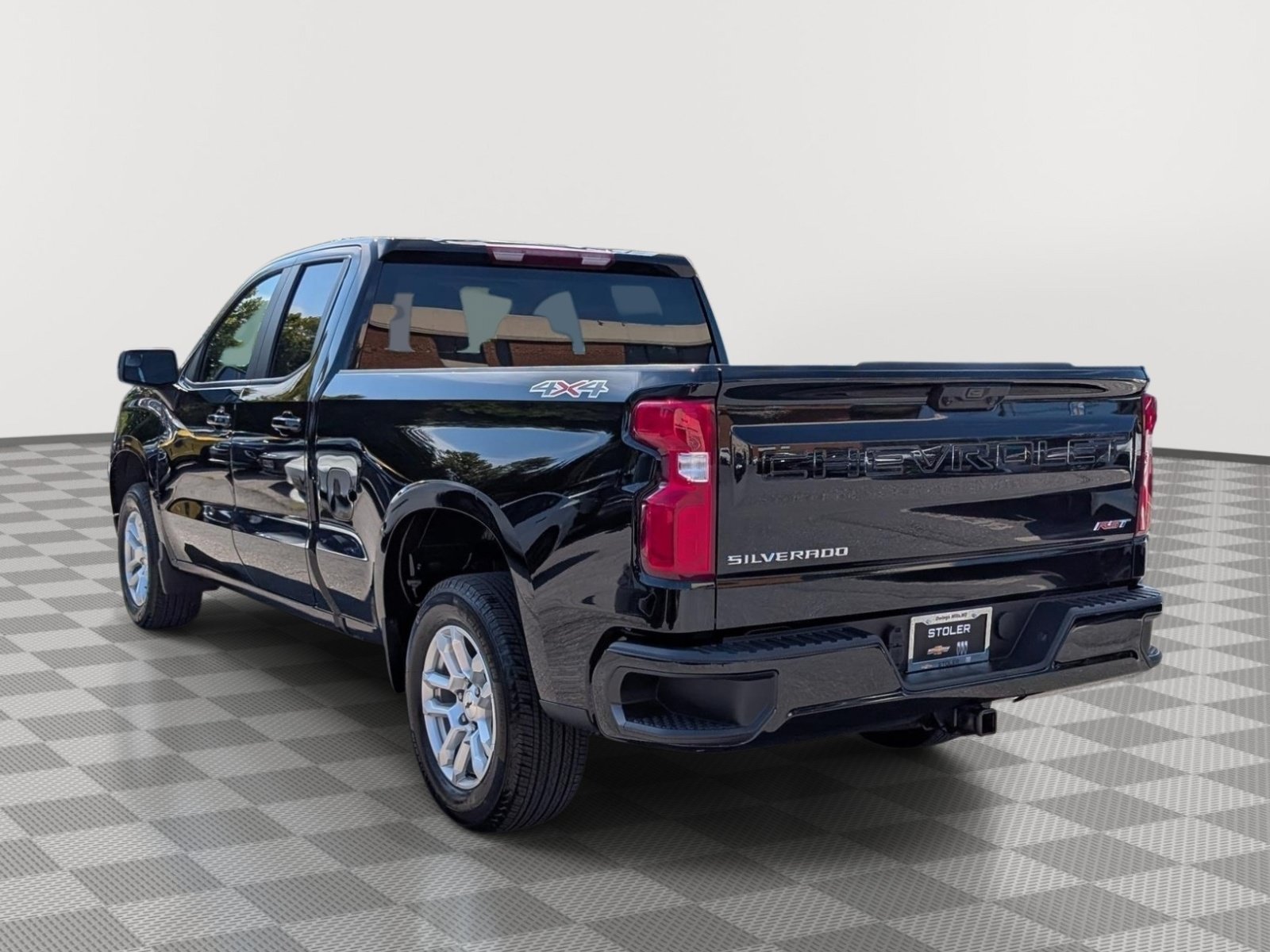 Used 2024 Chevrolet Silverado 1500 RST AWD/4WD image 3