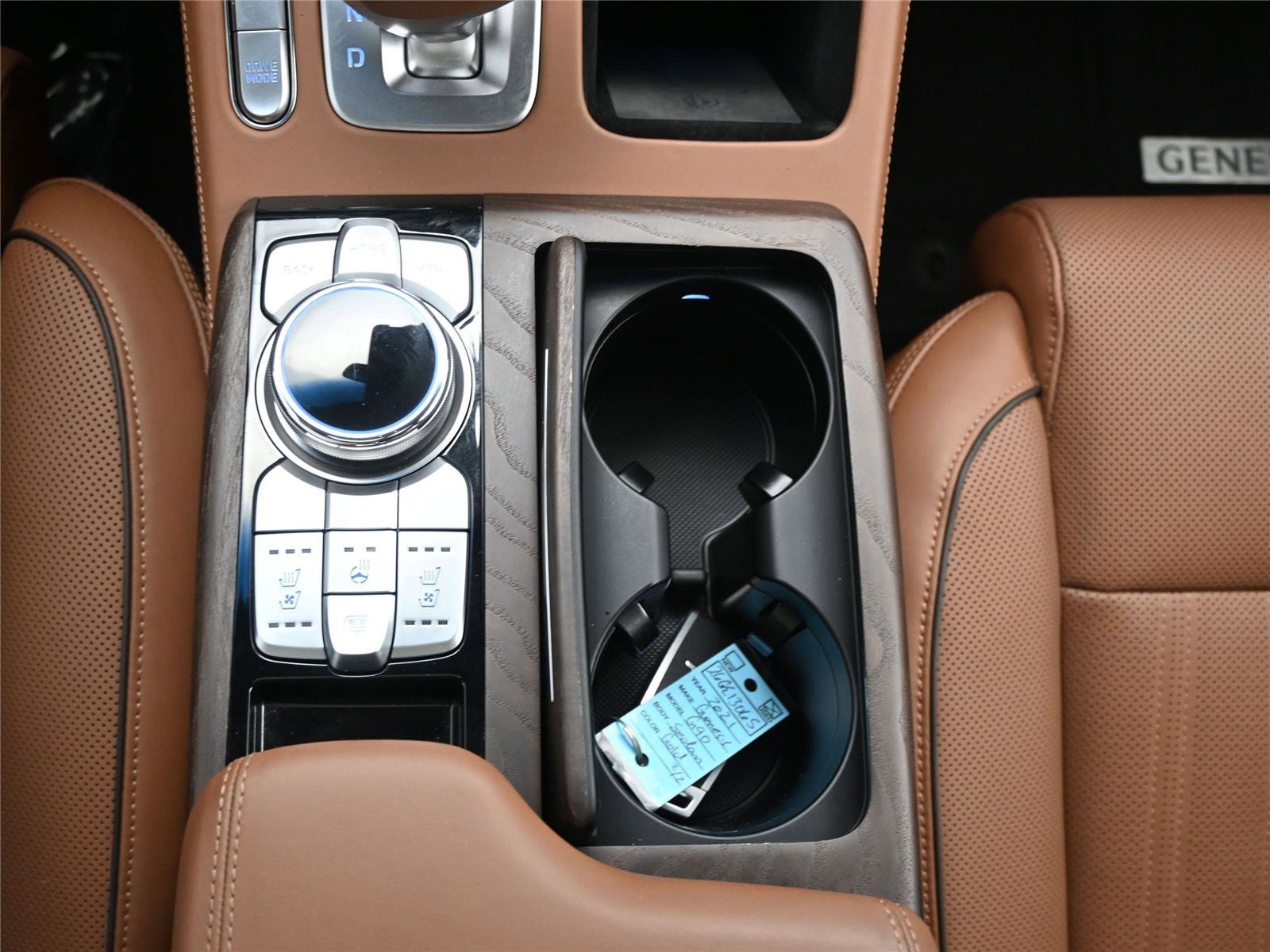 Used 2021 Genesis G90 3.3T Premium image 21