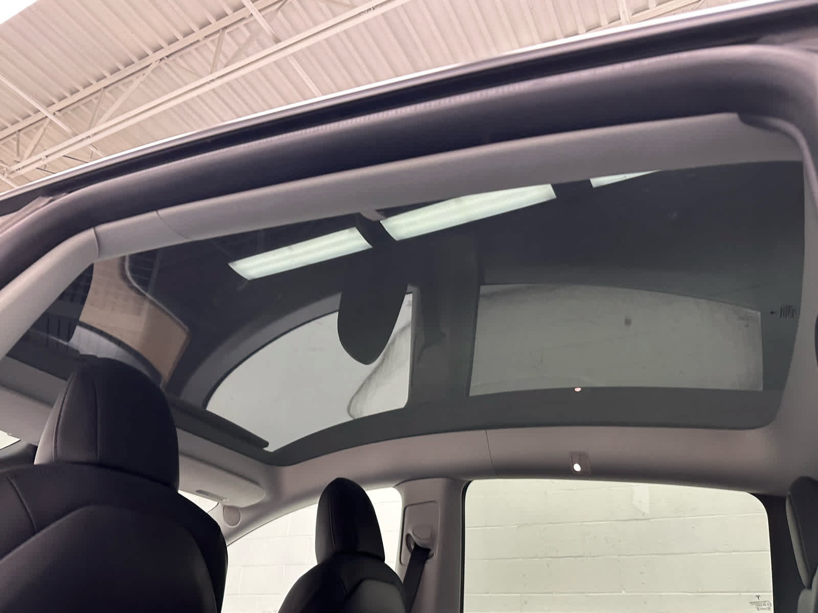 Used 2021 Tesla Model Y Long Range AWD/4WD image 37