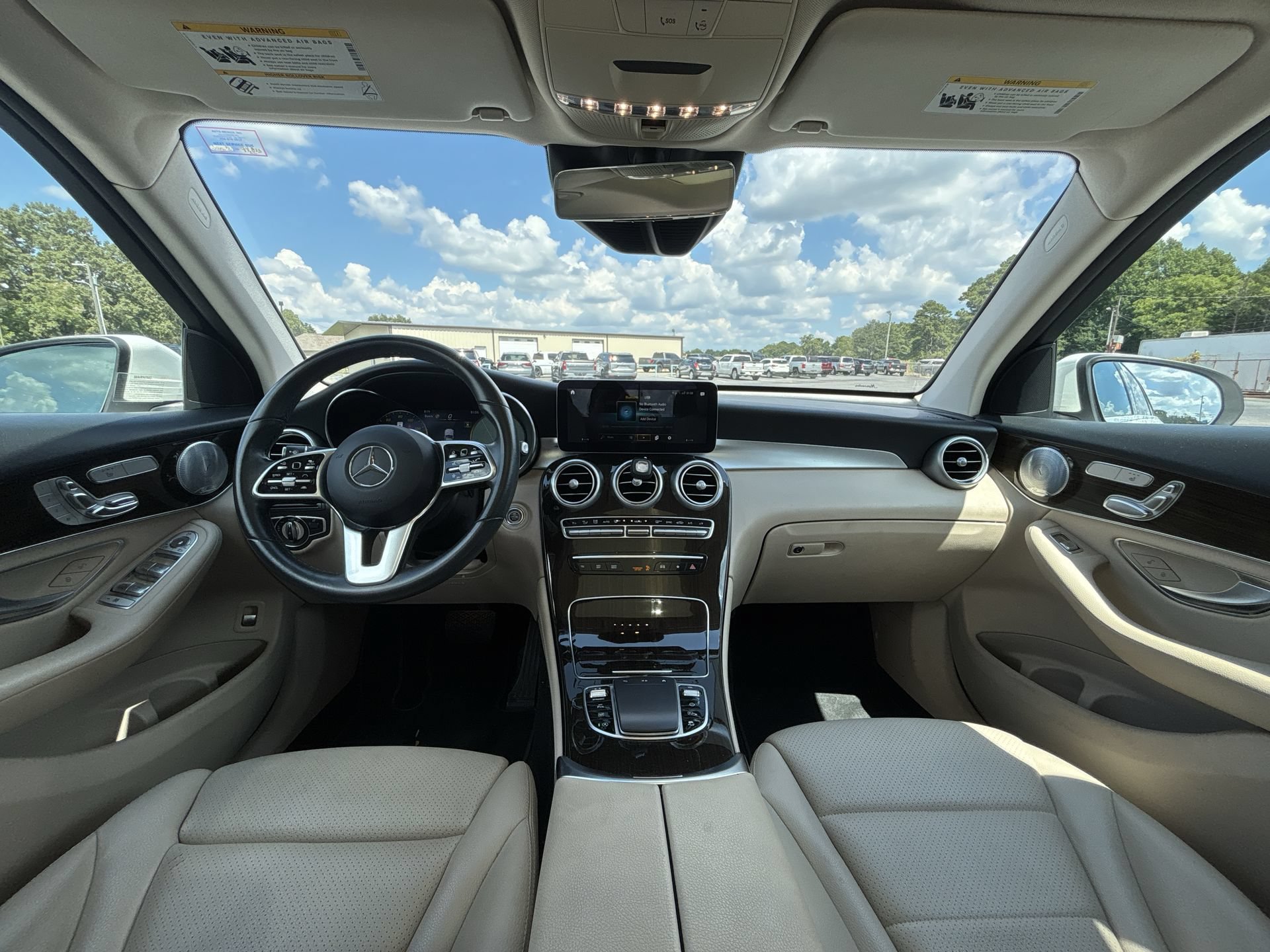 Used 2021 Mercedes-Benz GLC 300 image 3