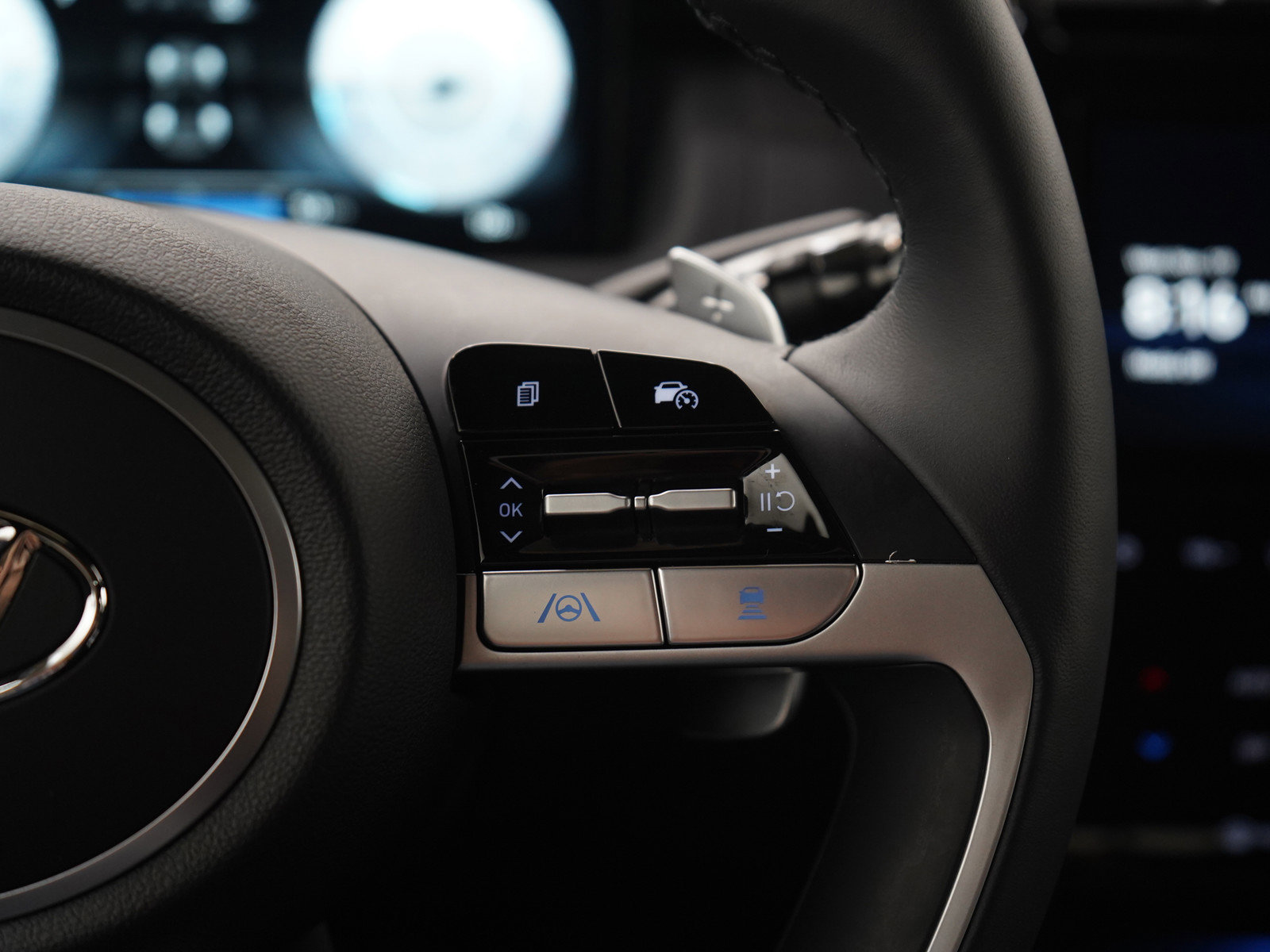 Used 2024 Hyundai Santa Cruz Limited image 25