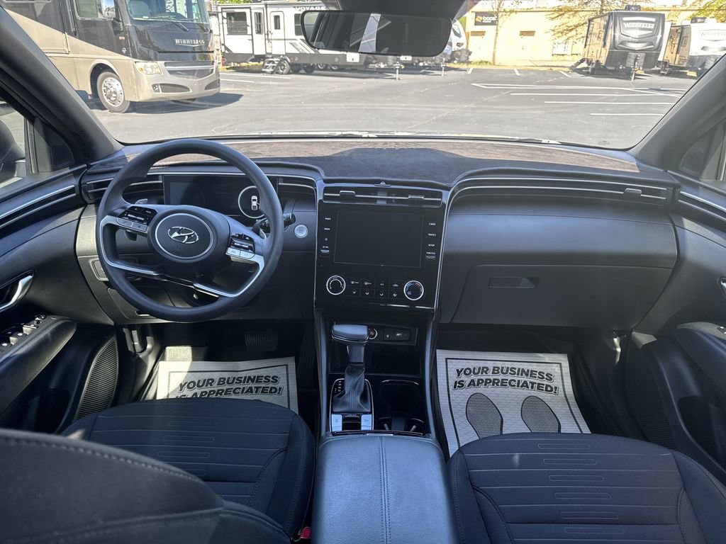 Used 2023 Hyundai Santa Cruz Night image 16