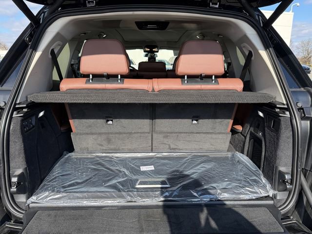 Certified 2026 BMW X7 xDrive40i w/ Premium Package image 19