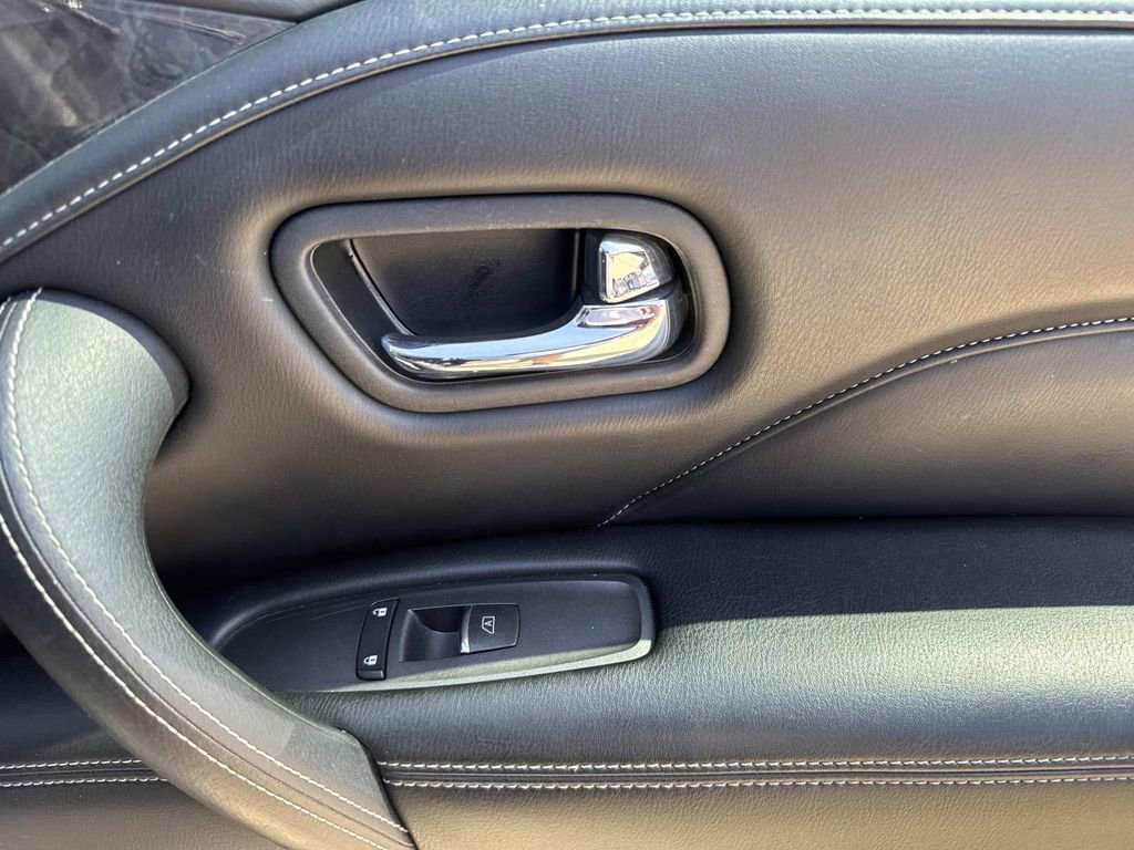 Used 2021 INFINITI QX80 Luxe RWD image 18