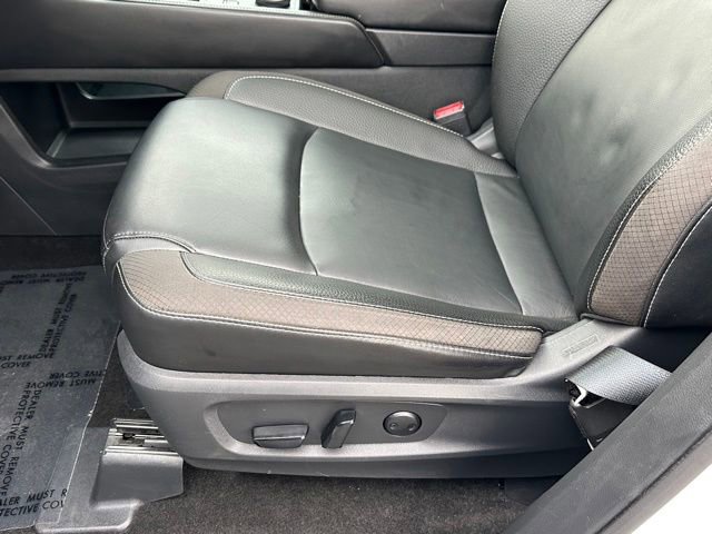 Certified 2024 Nissan Pathfinder SL w/ SL Premium Package AWD/4WD image 24