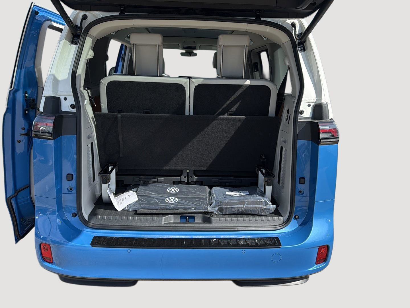 New 2025 Volkswagen ID. Buzz Pro S Plus image 20