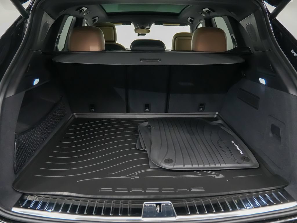 New 2026 Porsche Cayenne AWD/4WD image 13