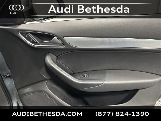 Used 2016 Audi Q3 2.0T Premium Plus w/ Technology Package AWD/4WD image 31