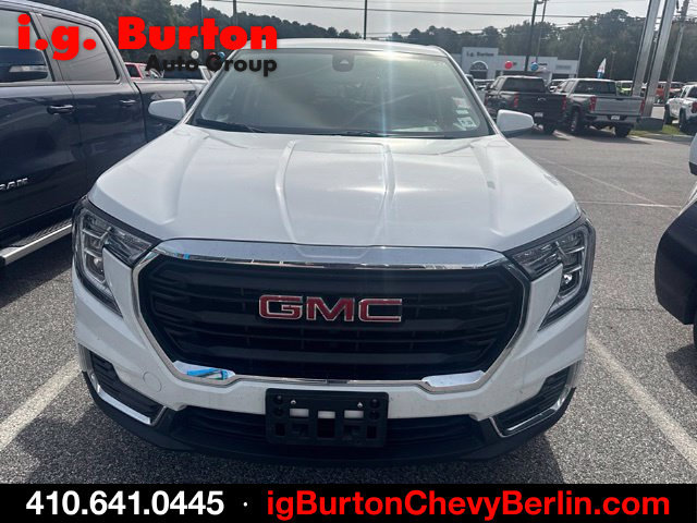 Used 2024 GMC Terrain SLE AWD/4WD image 6