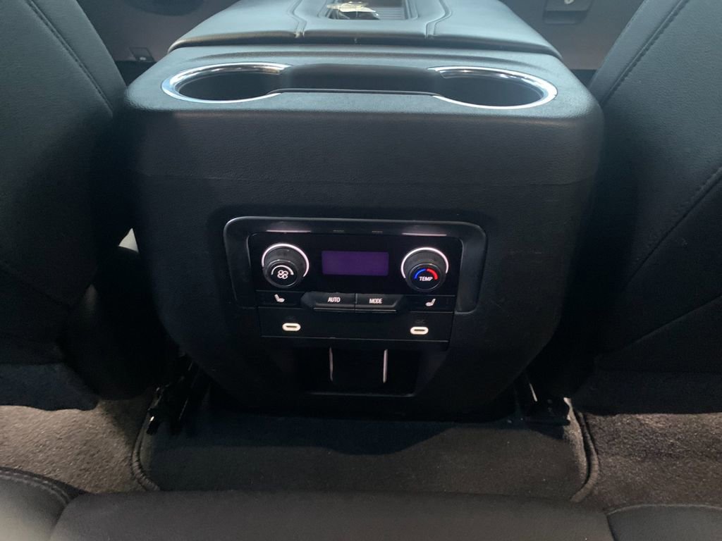 Used 2023 Chevrolet Tahoe Z71 w/ Luxury Package image 15