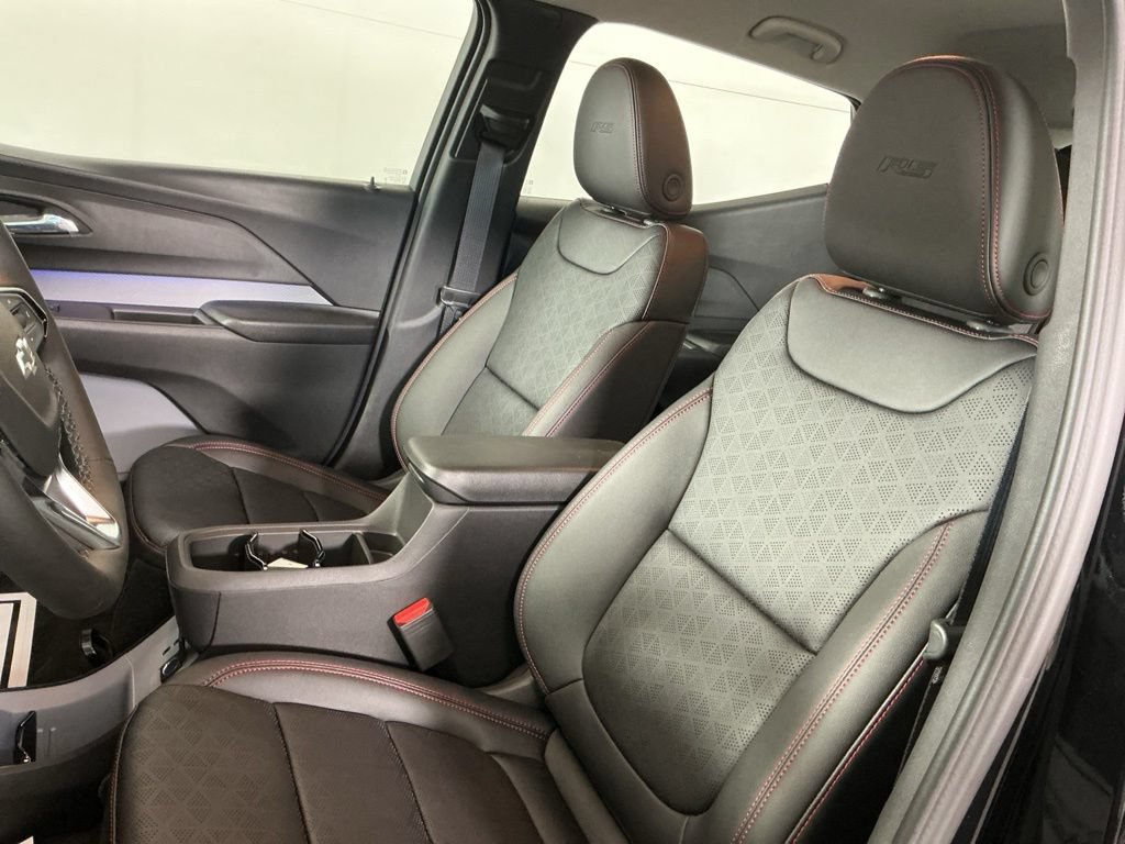 New 2027 Chevrolet Bolt RS FWD image 4