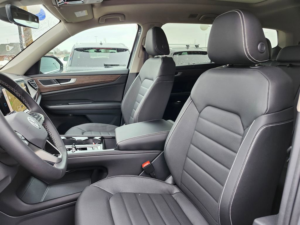 New 2026 Volkswagen Atlas SEL image 9