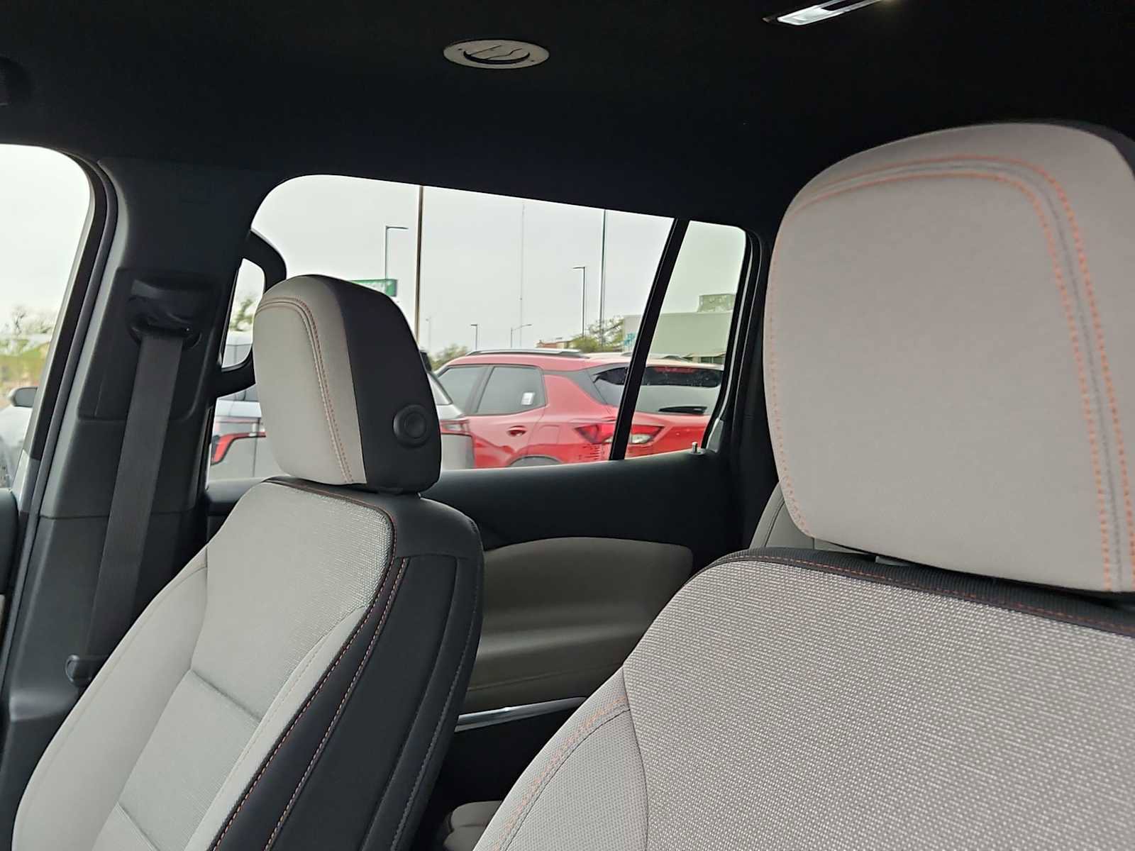 New 2026 Chevrolet Traverse LT w/ Driver Confidence Package image 15