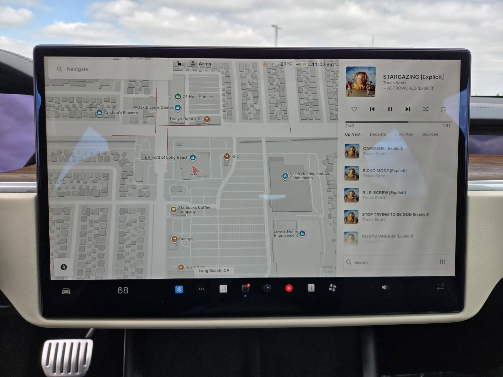 Used 2021 Tesla Model S Plaid image 9