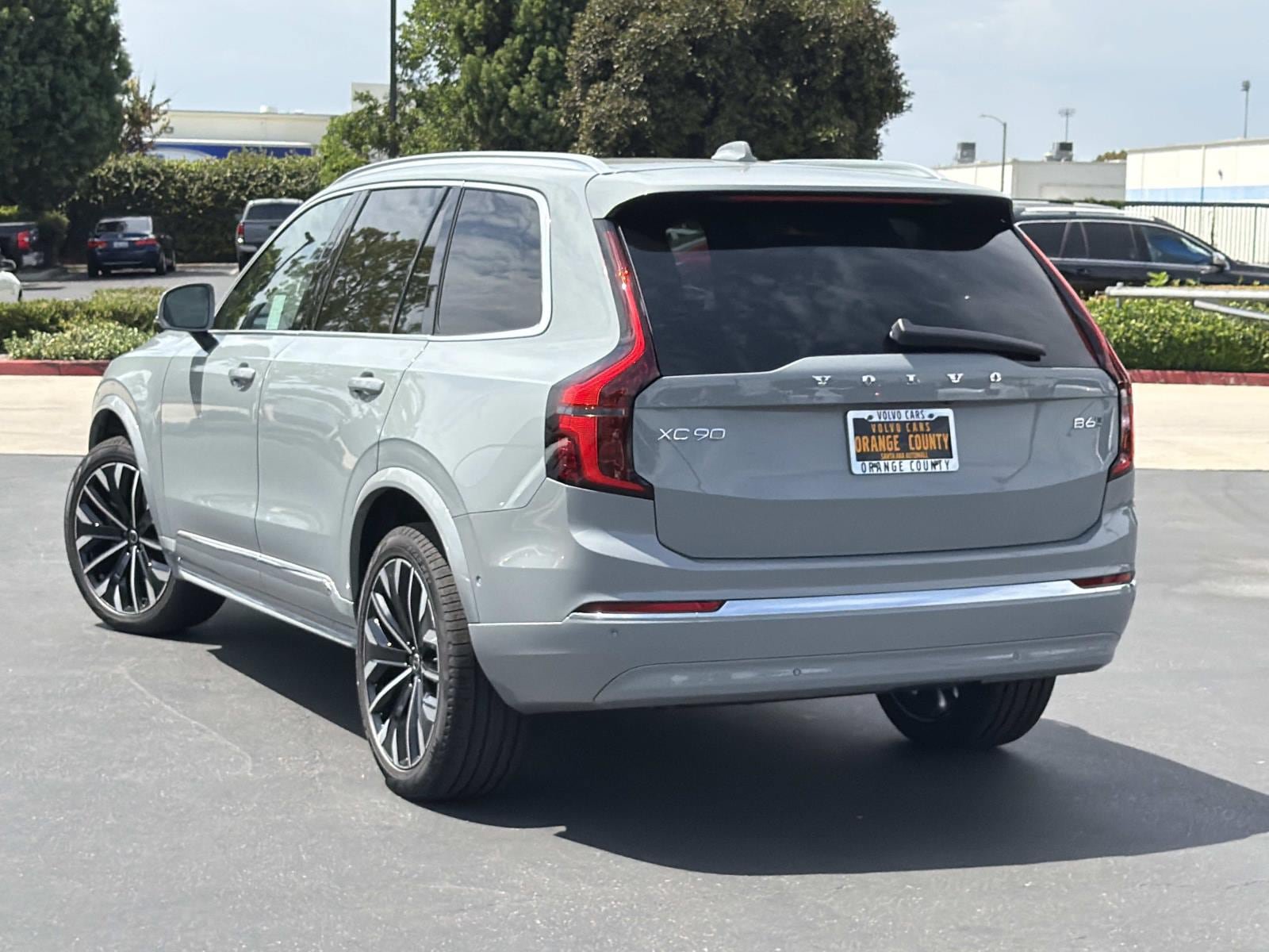 New 2027 Volvo XC90 B6 Plus AWD/4WD image 5