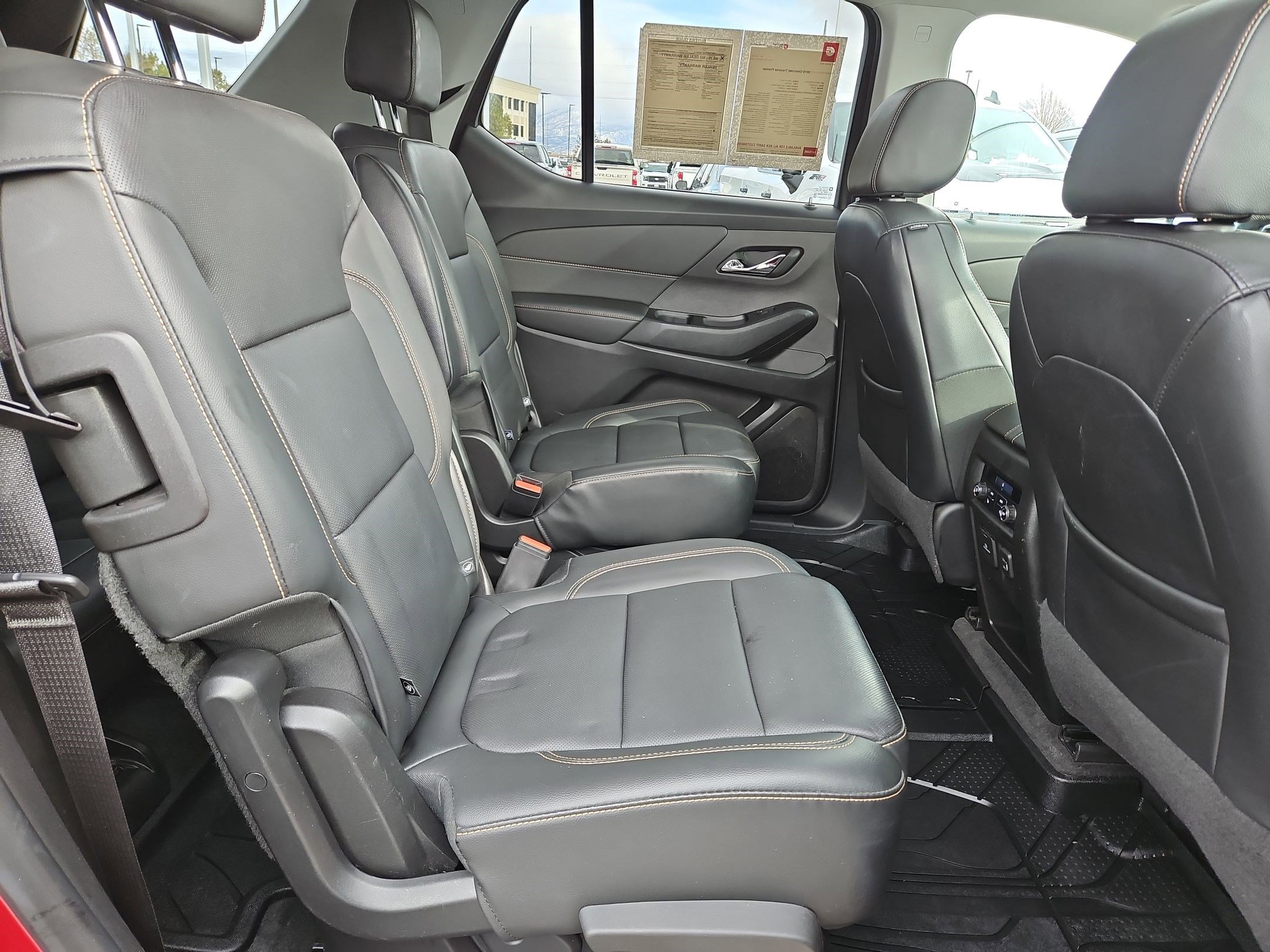 Used 2019 Chevrolet Traverse Premier w/ LPO, Floor Liner Package image 31