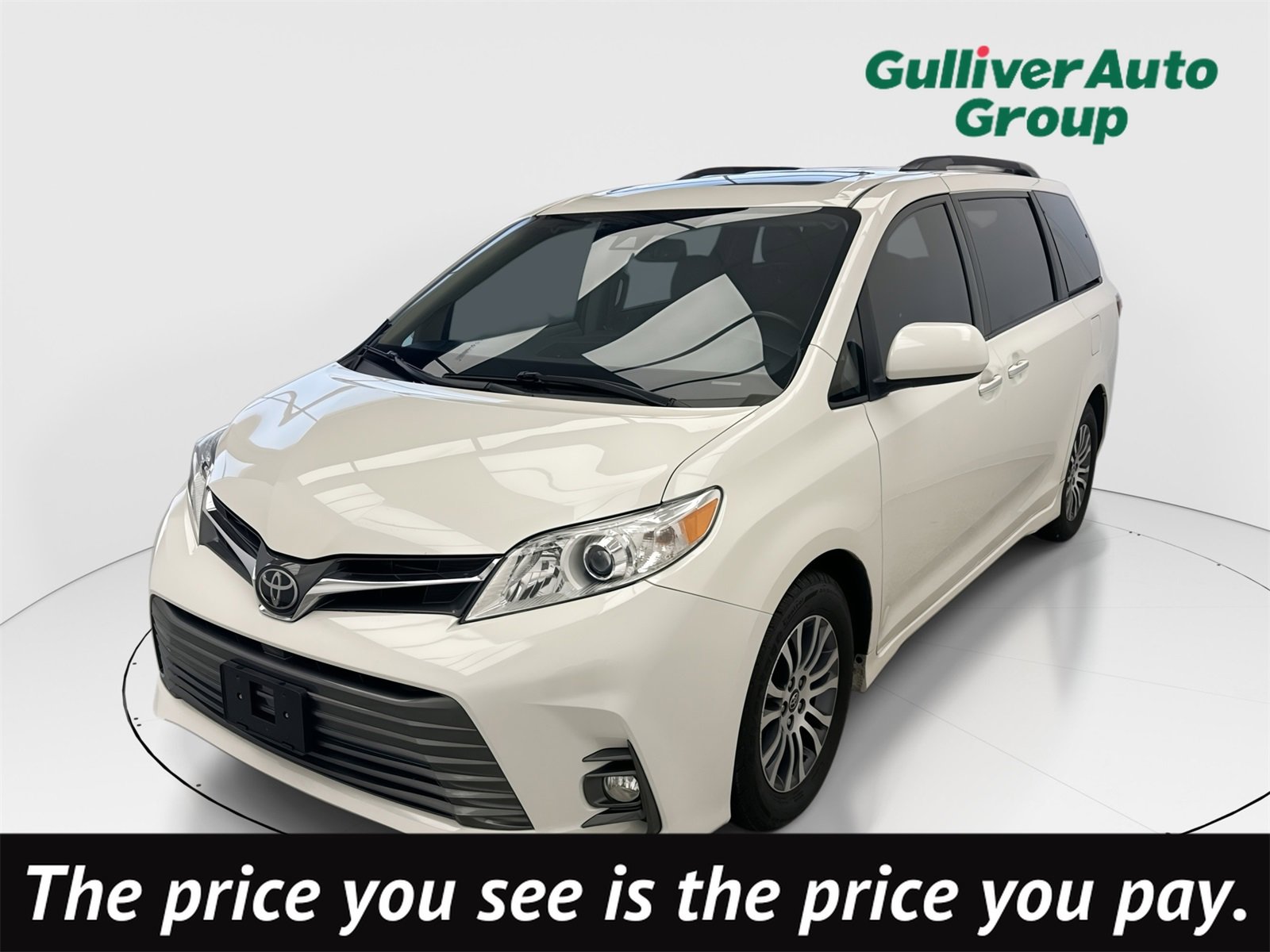 Used 2018 Toyota Sienna XLE w/ XLE Navigation Package