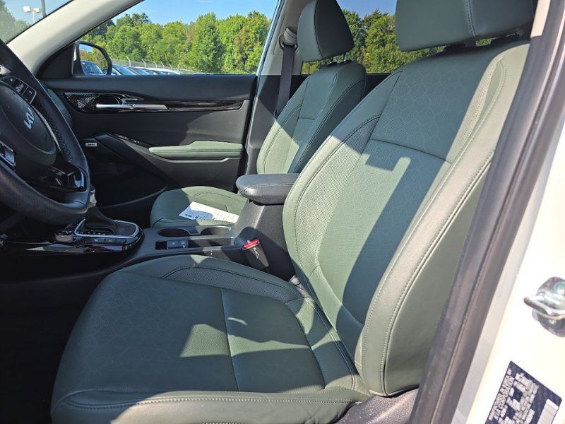 Used 2024 Kia Seltos SX AWD/4WD image 11