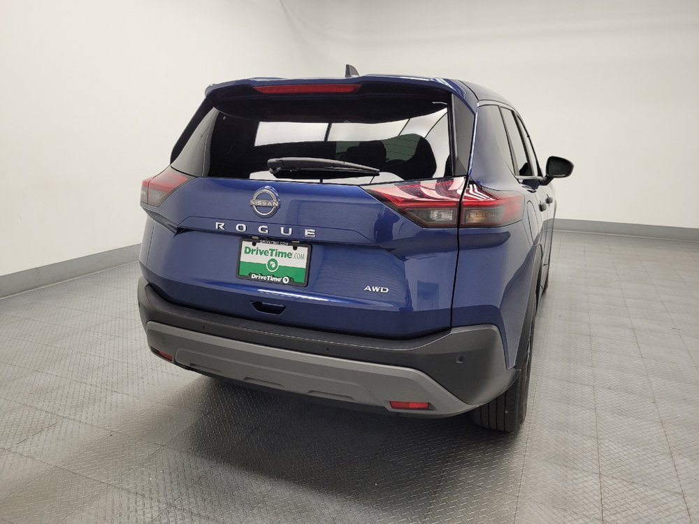 Used 2023 Nissan Rogue S AWD/4WD image 7