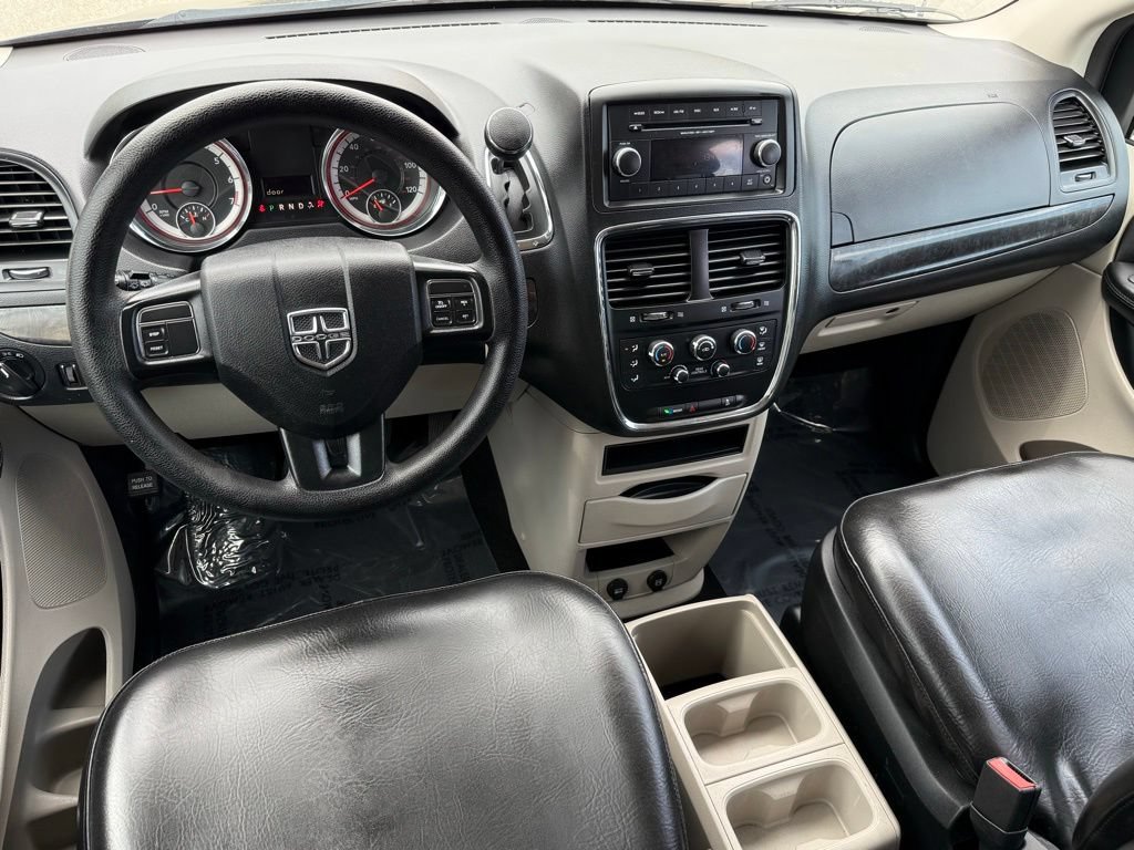 Used 2016 Dodge Grand Caravan SE w/ Quick Order Package 29E SE FWD image 30