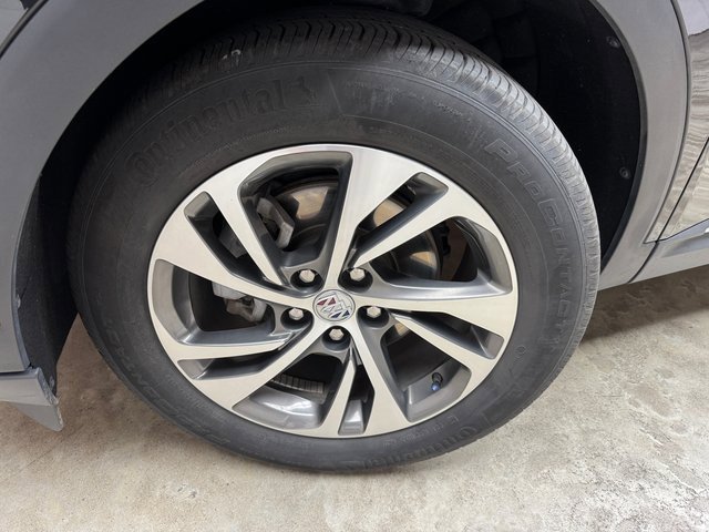 Used 2023 Buick Envision Essence image 28