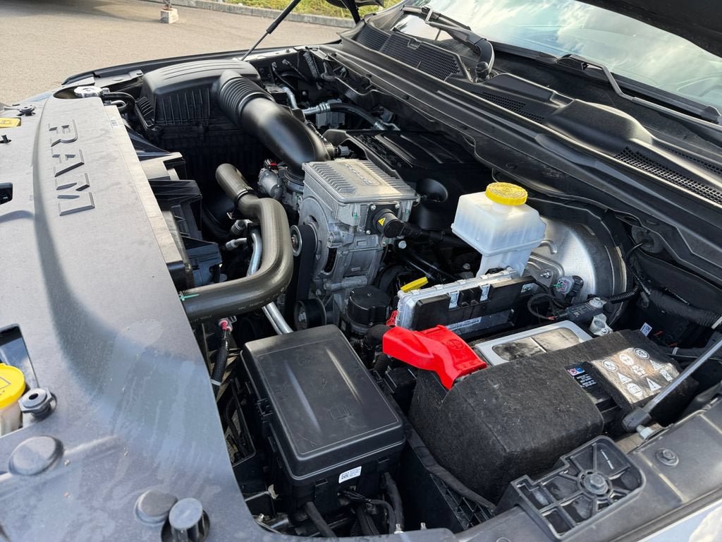Used 2021 RAM 1500 Laramie AWD/4WD image 30