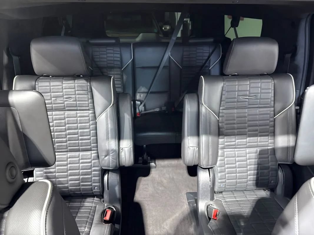 Used 2023 Cadillac Escalade ESV V AWD/4WD image 84