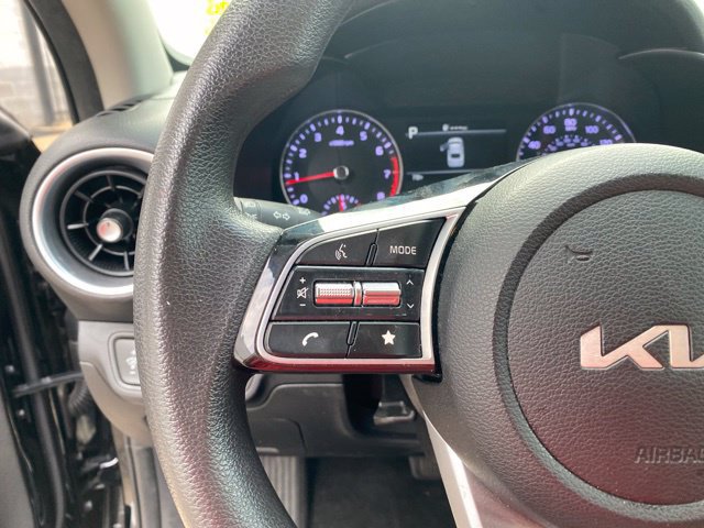 Used 2023 Kia Forte LXS FWD image 22