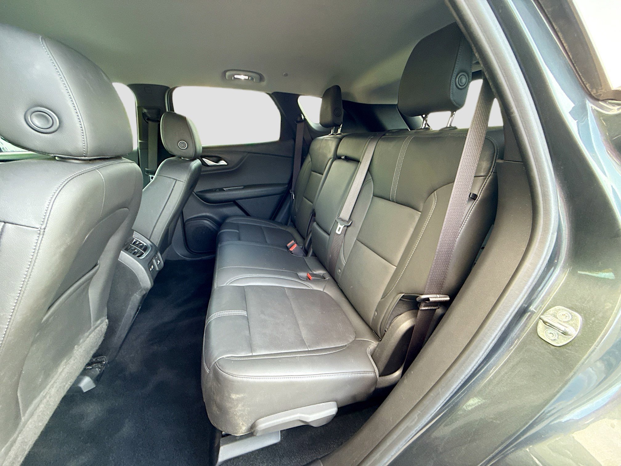 Used 2020 Chevrolet Blazer LT w/ Sound & Technology Package FWD image 20