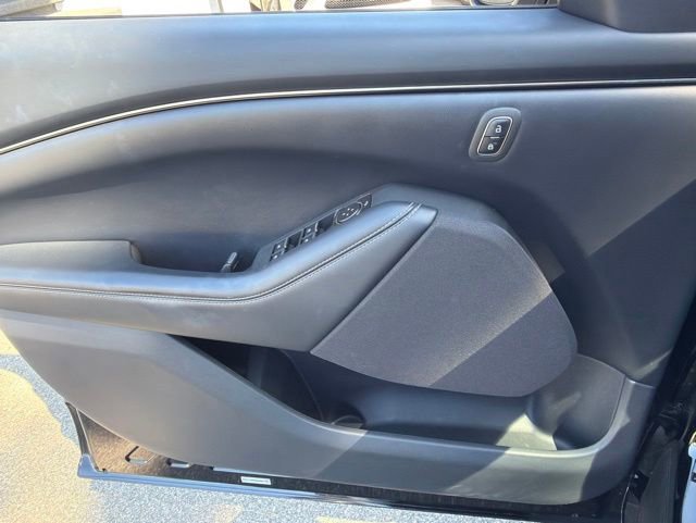 Used 2021 Ford Mustang Mach-E Select RWD image 12