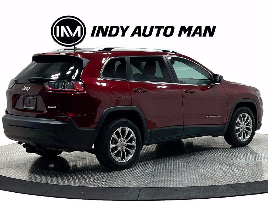 Used 2019 Jeep Cherokee Latitude Plus w/ Comfort/Convenience Group FWD image 4