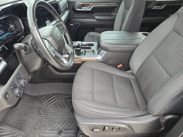 Used 2024 Chevrolet Silverado 1500 LT Trail Boss AWD/4WD image 13