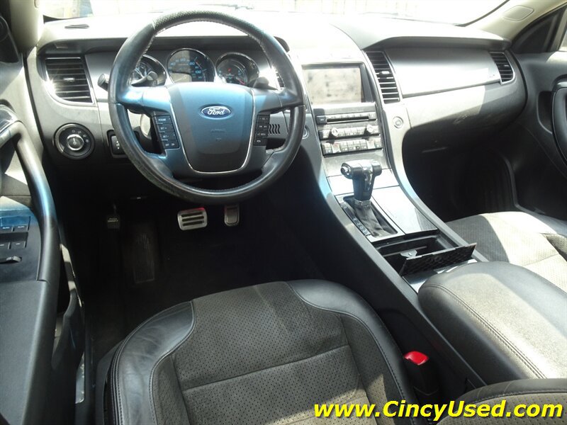 Used 2010 Ford Taurus SHO AWD/4WD image 11