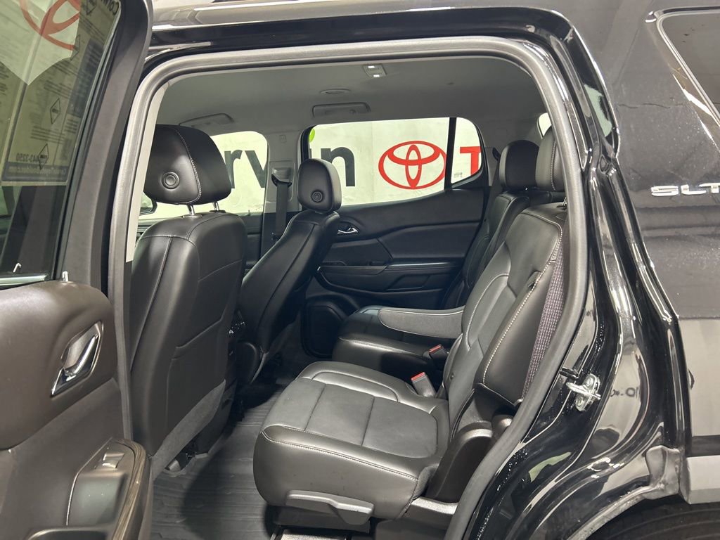 Used 2023 GMC Acadia SLT w/ Technology Package image 22