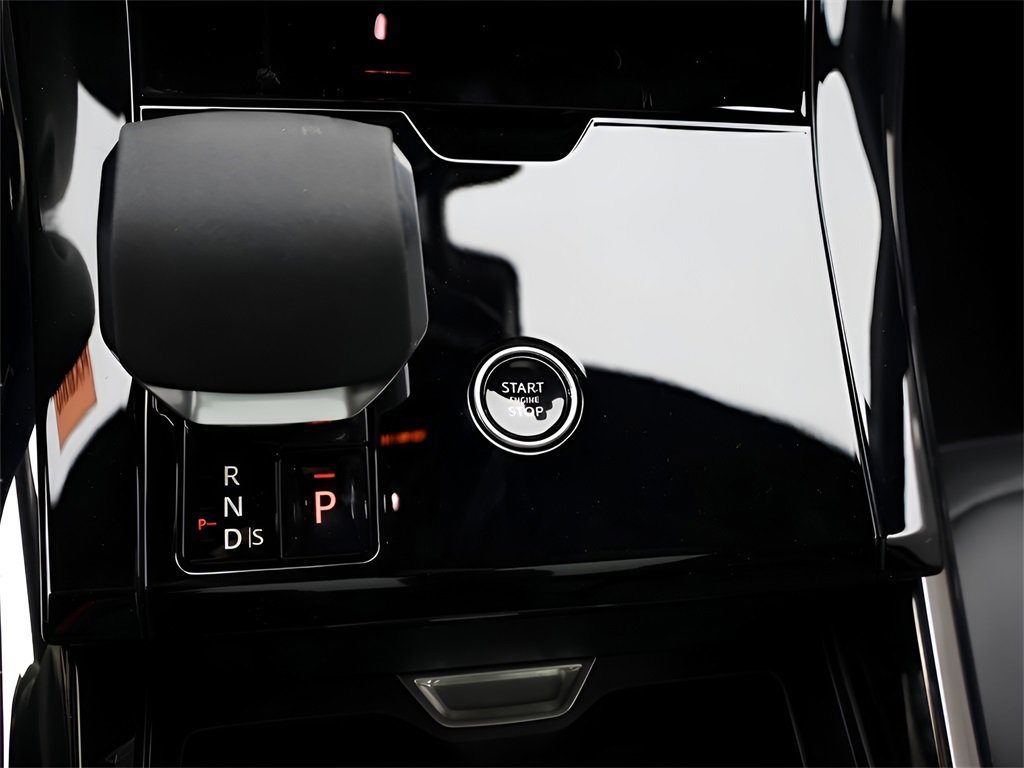 New 2025 Land Rover Range Rover Sport Dynamic SE image 32