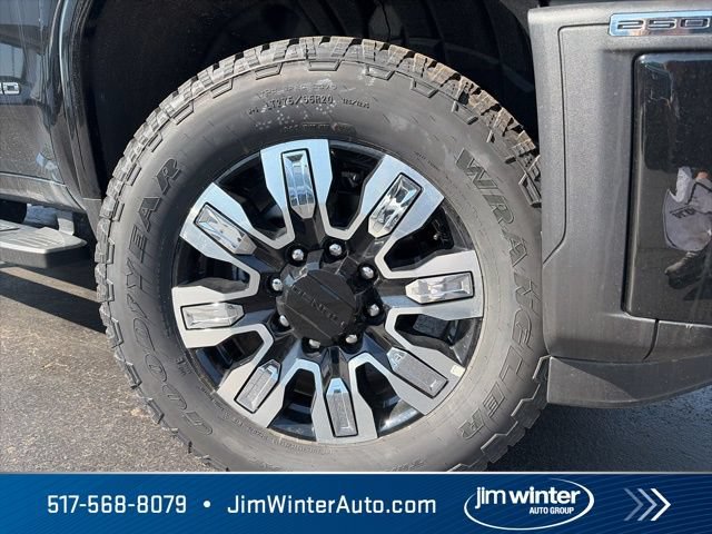 New 2026 GMC Sierra 2500 Denali w/ Denali Reserve Package AWD/4WD image 3