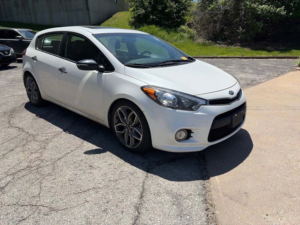 Used 2016 Kia Forte SX w/ SX Premium Technology Package FWD image 3