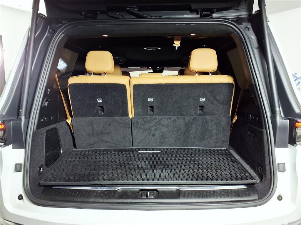 Used 2022 Jeep Grand Wagoneer Series III w/ Rear Seat Video Group 1 image 8