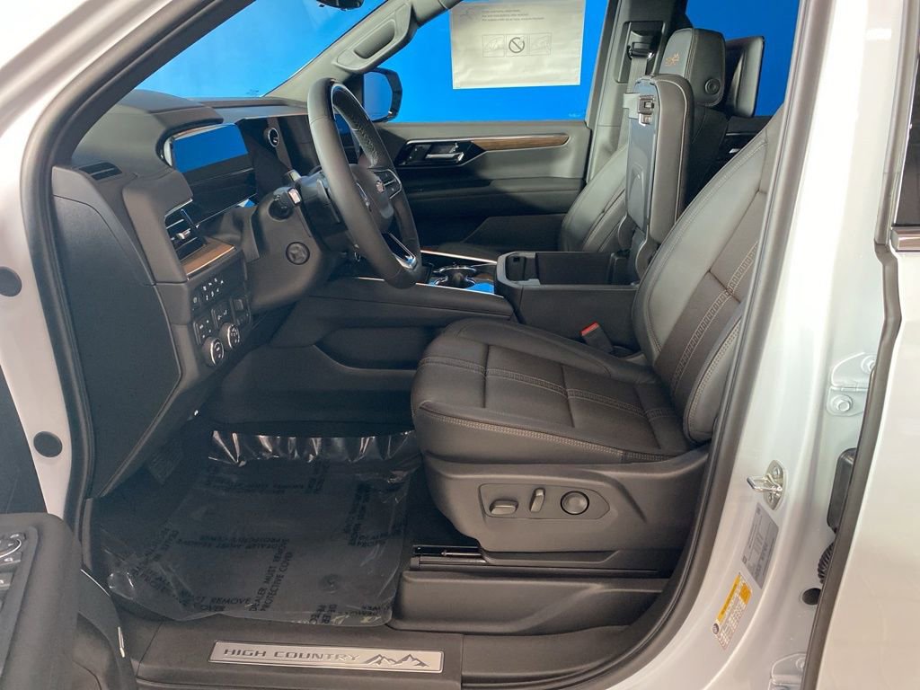 New 2026 Chevrolet Tahoe High Country image 9