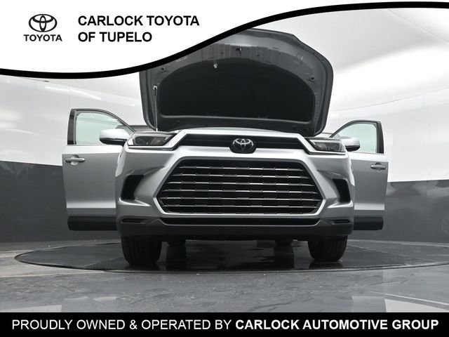 Used 2024 Toyota Grand Highlander XLE image 40