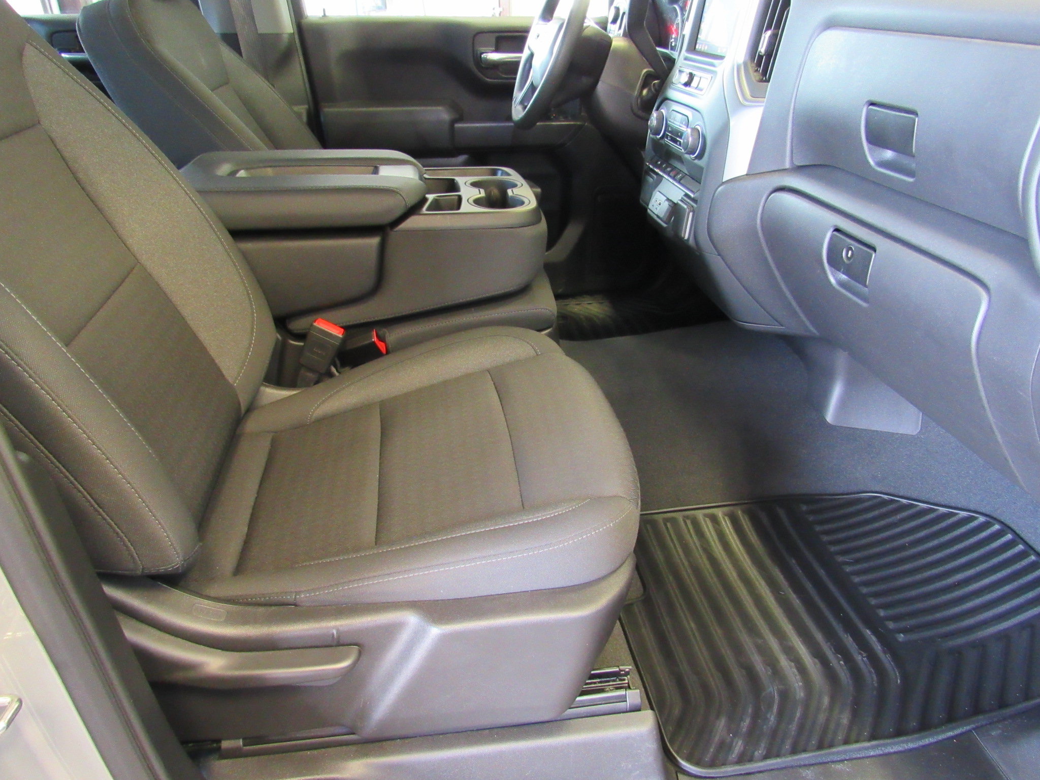 Used 2024 Chevrolet Silverado 1500 Custom w/ LPO, Dark Essentials Package AWD/4WD image 25