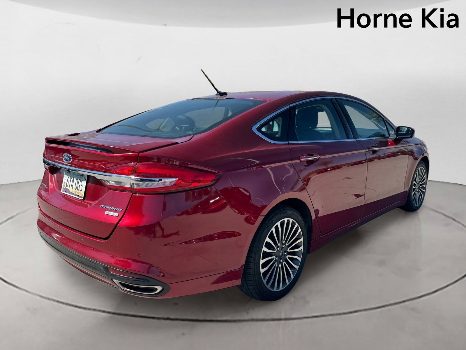 Used 2017 Ford Fusion Titanium FWD image 4
