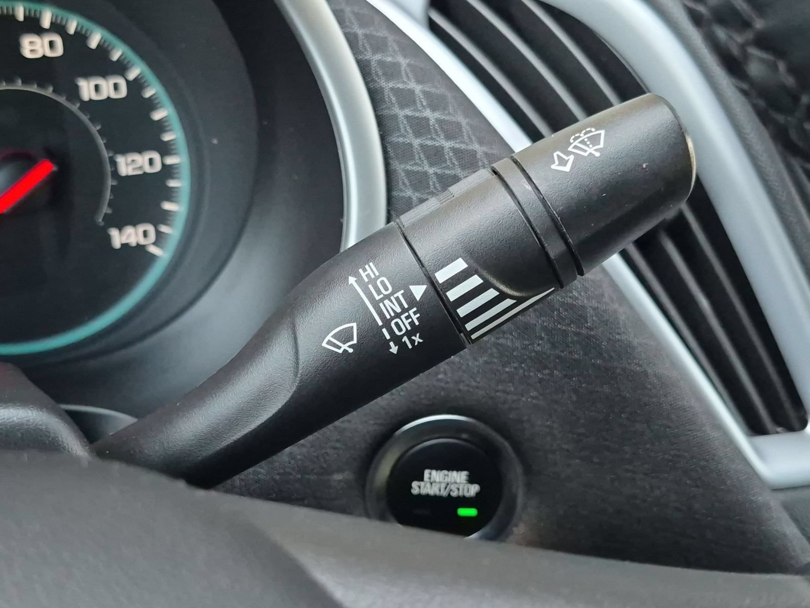 Used 2024 Chevrolet Malibu RS FWD image 16