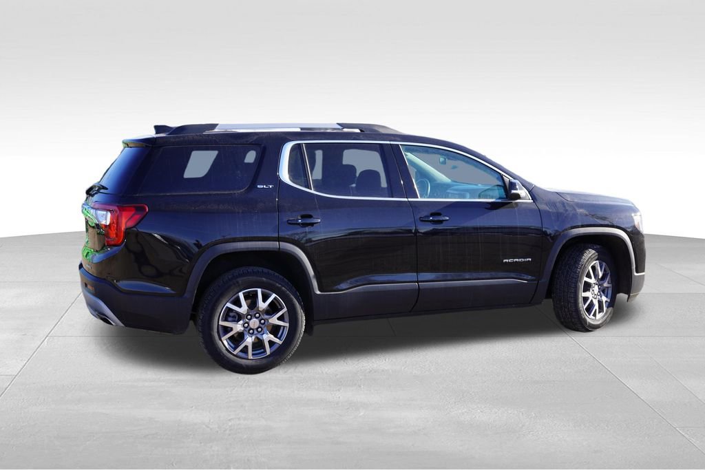 Certified 2023 GMC Acadia SLT w/ Preferred Package image 5