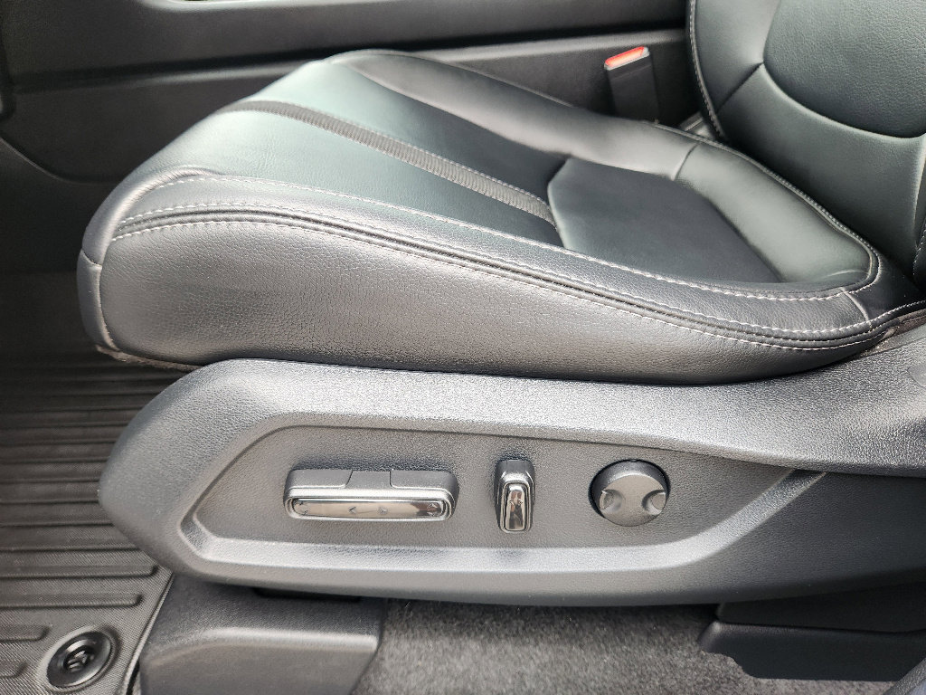 Used 2024 Honda Pilot Touring image 26