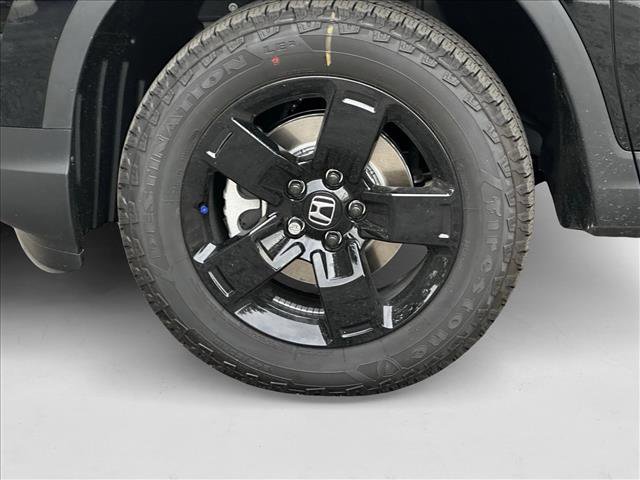 New 2025 Honda Ridgeline Black Edition image 10