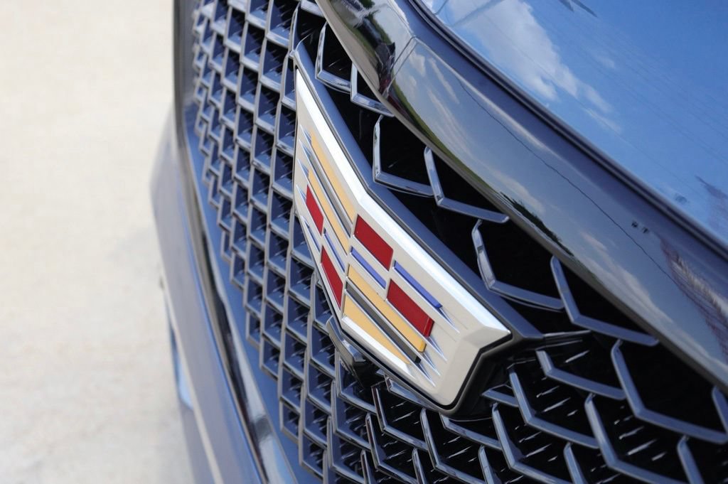 Used 2026 Cadillac Escalade Sport RWD image 9